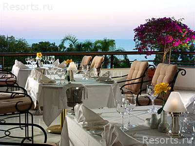 Four Seasons Hotel 39